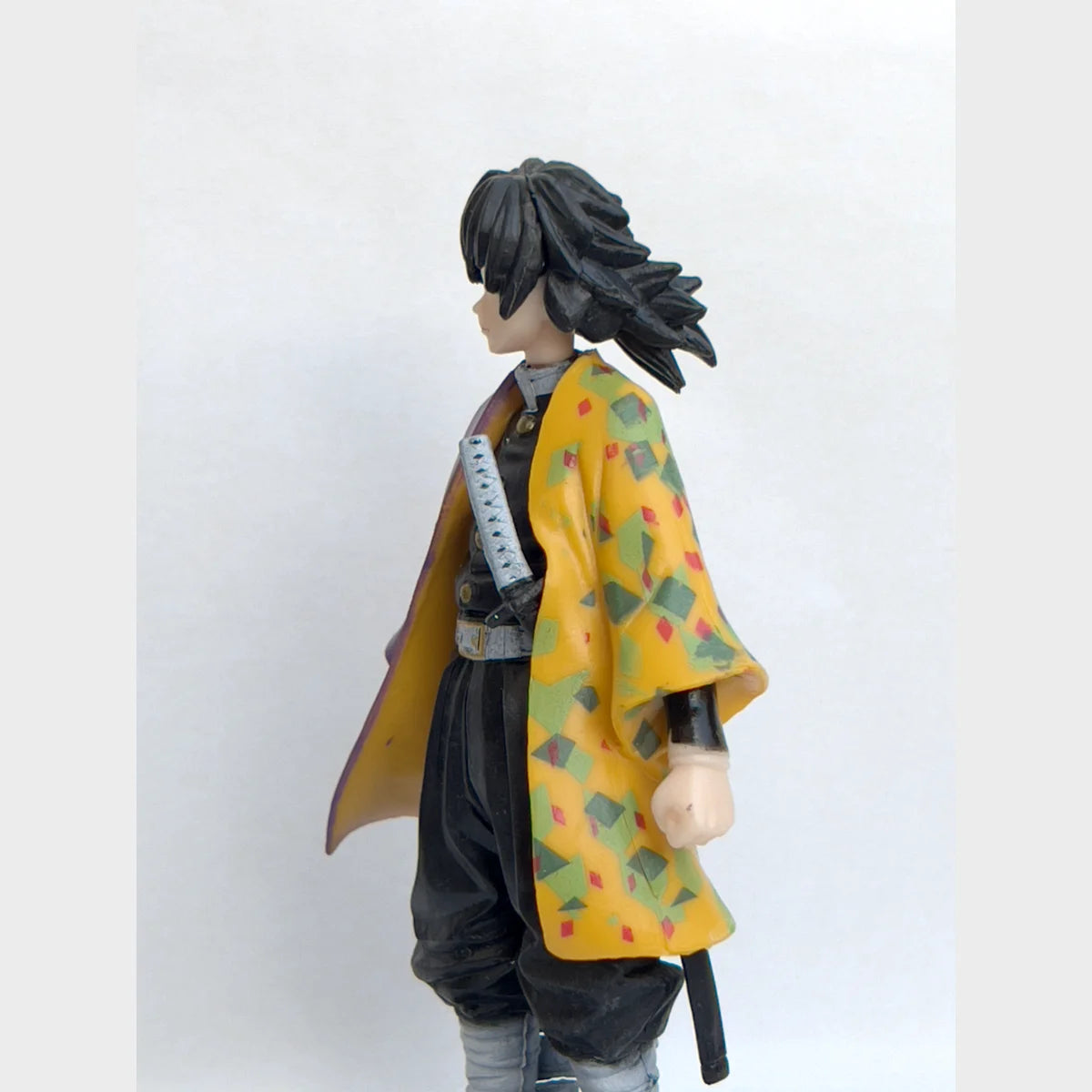 Demon Slayer Giyu Tomioka Figure